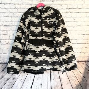 THE NORTH FACE. Fleece 1/4 zip pullover. Size XXL
